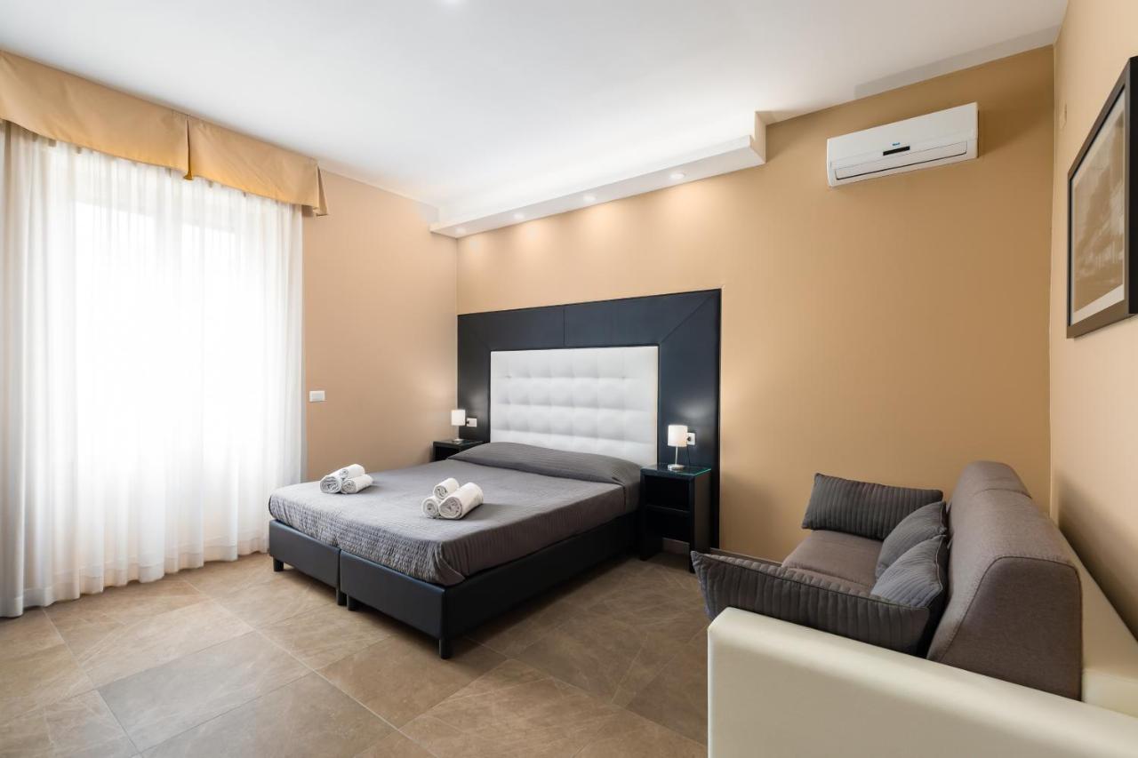 Hotel Bh Napoli Railway Extérieur photo
