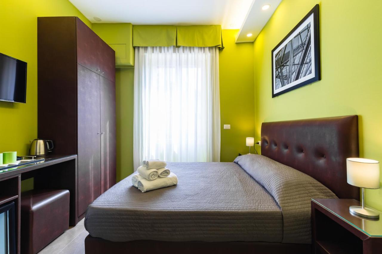 Hotel Bh Napoli Railway Extérieur photo