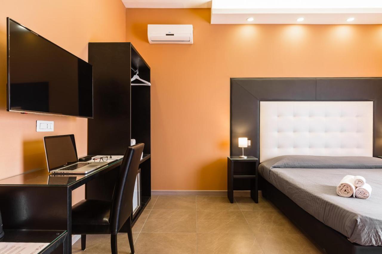 Hotel Bh Napoli Railway Extérieur photo