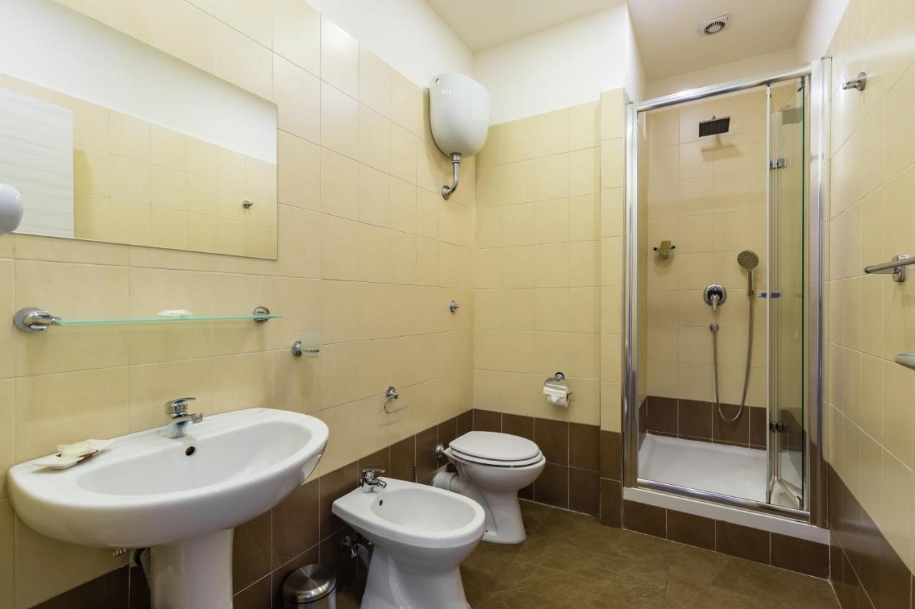 Hotel Bh Napoli Railway Extérieur photo